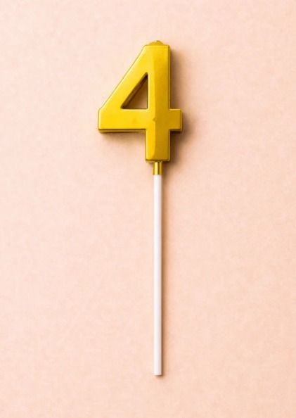 Number Candle "4"