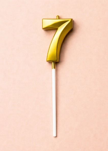 Number Candle "7"
