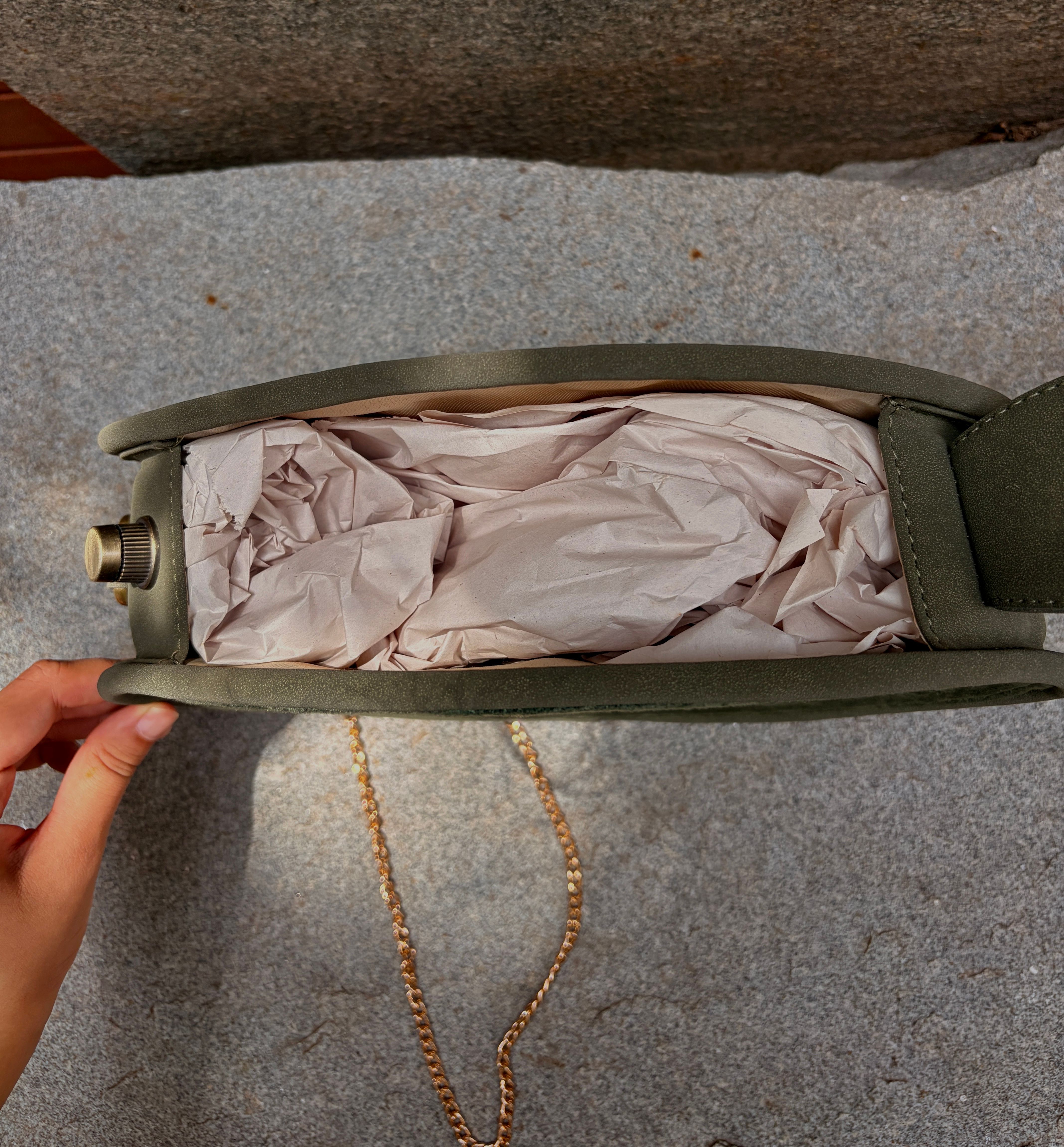 Yin Clutch - image 4