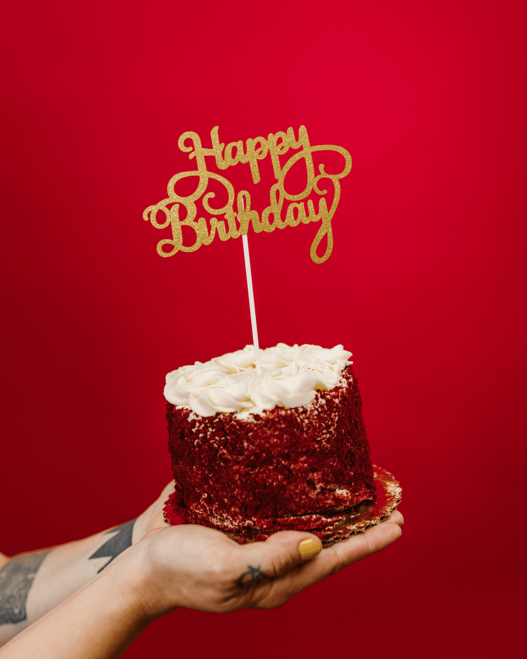 Ruby Velvet Bliss Cake 300 Gram