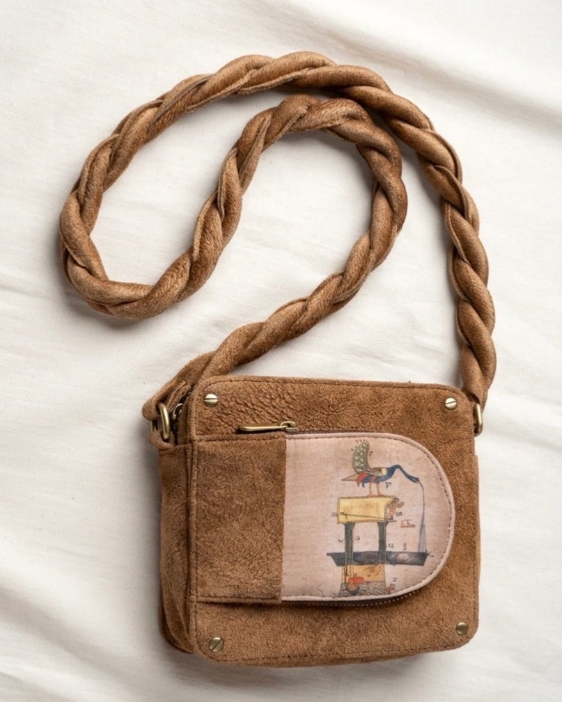 The Peacock Basin sling - image 2