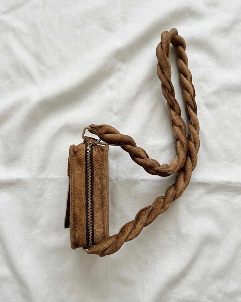 The wine doll sling - image 3