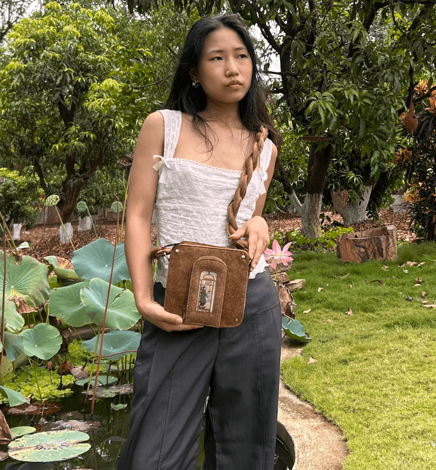 The wine doll sling - image 4